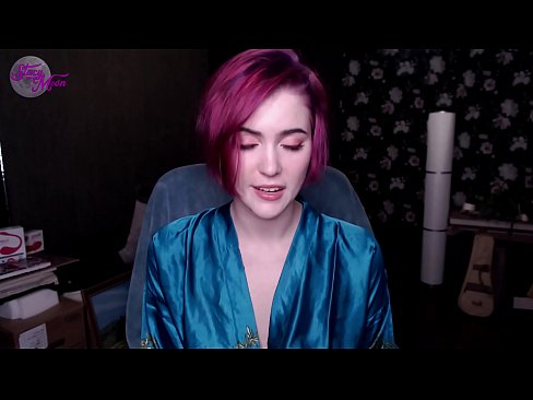 ❤️ Taelo ea ho jerk off ho ngoanana oa Serussia ka Senyesemane Porno ️❤