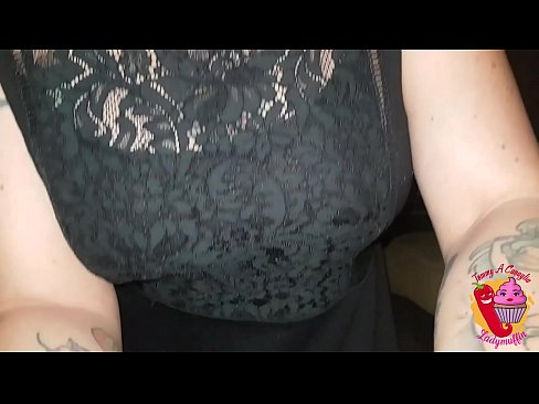 ❤️ Morali'abo rōna e motšehali o mo fa mosebetsi oa ho foka le Sepanishe Porno ️❤
